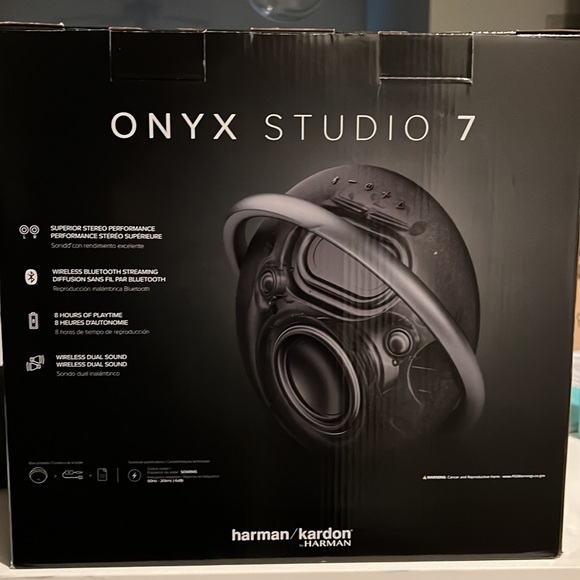 harman/kardon, ONYX STUDIO 7, Color Gray. Brand new. - Picture 2 of 8